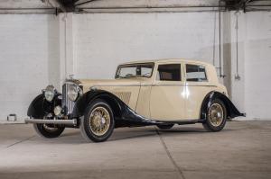 1937 Bentley 4&frac14;-Litre Saloon by Mann Egerton